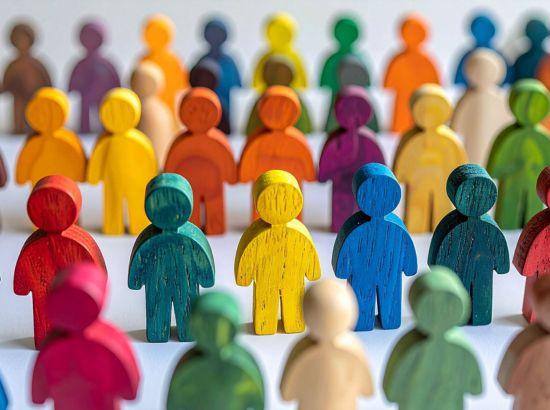 ਅਬਾਦੀ ਦਾ ਅੱਧ ਪਰ ਅਧੂਰੇ ਹੱਕ-ਗੁਰਮੀਤ ਸਿੰਘ ਪਲਾਹੀ