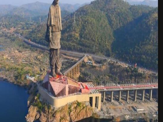 ਵੰਸ਼ਵਾਦ ਅਰਥਾਤ ਪਰਿਵਾਰਵਾਦ ਦੀ ਵਧਦੀ ਵੇਲ