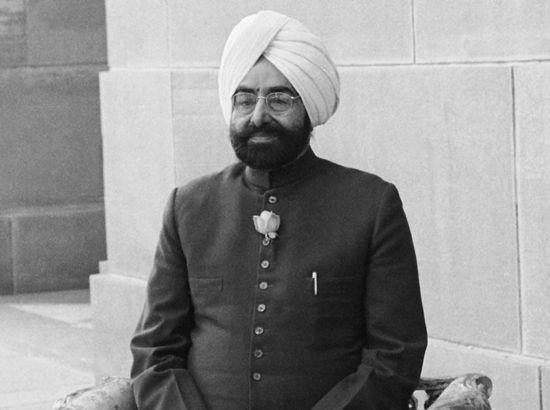 25 ਦਸੰਬਰ ਲਈ ਬਰਸੀ ਤੇ ਵਿਸ਼ੇਸ- ਗਿਆਨੀ ਜ਼ੈਲ ਸਿੰਘ ਨੇ ਸਿੱਖਾਂ ਦੀ ਸਰਵਉਚ ਸੰਸਥਾ ਸ਼੍ਰੋਮਣੀ ਕਮੇਟੀ ਨੂੰ ਅੱਗੇ ਰੱਖਿਆ : ਗਿਆਨ ਸਿੰਘ