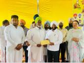 MLA ਕੁਲਵੰਤ ਸਿੰਘ ਨੇ ਪਿੰਡ ਬਲਿਆਲੀ ਵਿਖੇ 70 ਲਾਭਪਾਤਰੀਆਂ ਨੂੰ ਪਲਾਟਾਂ ਦੇ ਅਲਾਟਮੈਂਟ ਪੱਤਰ ਸੌਂਪੇ