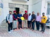 ਸਿੱਖਿਆ ਵਿਭਾਗ ਦੇ ਦਫ਼ਤਰੀ ਮੁਲਾਜ਼ਮਾਂ ਵੱਲੋਂ ਡਾ.ਸੁਖਵਿੰਦਰ ਕੁਮਾਰ ਸੁੱਖੀ ਨੂੰ ਦਿੱਤਾ ਮੰਗ ਪੱਤਰ