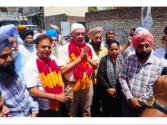 ਸਿਹਤ ਮੰਤਰੀ ਡਾ. ਬਲਬੀਰ ਸਿੰਘ ਅਤੇ ਮੇਅਰ ਗੋਗੀਆ ਵੱਲੋਂ 55 ਲੱਖ ਦੀ ਸੜਕ ਦਾ ਉਦਘਾਟਨ