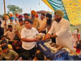ਵਿਧਾਇਕ ਗੁਰਦੀਪ ਸਿੰਘ ਰੰਧਾਵਾ ਨੇ ਪਿੰਡ ਦੁਲਾ ਨੰਗਲ ਵਿਖੇ ਖੇਡ ਮੈਦਾਨ ਦਾ ਉਦਘਾਟਨ ਕੀਤਾ