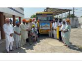 ਗੁਰੂਘਰ ਲਈ ਪਾਲਕੀ ਸਾਹਿਬ ਬਣਾਉਣ ਲਈ ਸਕੂਲ਼ ਬੱਸ ਕੀਤੀ ਗਈ ਭੇਟ