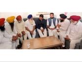 ਕਟਾਰੂਚੱਕ ਅਤੇ  ਸ਼ੈਰੀ ਕਲਸੀ ਨੇ ਸ਼ਹੀਦ ਏ.ਐਸ.ਆਈ. ਜੋਗਾ ਸਿੰਘ ਦੇ ਪਰਿਵਾਰ ਨੂੰ ਮਿਲ ਕੇ ਵੰਡਾਇਆ ਦੁੱਖ 