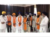 ਸ਼ਹੀਦ ਪਰਿਵਾਰਾਂ ਦੇ ਮੈਂਬਰ ਬੀਬੀ ਜਸਮੀਤ ਕੌਰ ਛੀਨਾ ਅਤੇ ਅਮਰਿੰਦਰ ਸਿੰਘ ਤੂੜ ਸਨਮਾਨਿਤ 