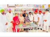  ਪਿੰਡ ਬੱਲ੍ਹੋ ਦੀ ਯੂਥ ਲਾਇਬਰੇਰੀ ਲਈ ਦਾਨੀ ਸੱਜਣਾਂ ਵੱਲੋ  ਕਿਤਾਬਾਂ ਦਾ ਯੋਗਦਾਨ